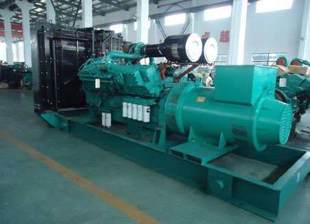 修水800kw康明斯柴油发电机组图片 修水800kw康明斯柴油发电机组图片